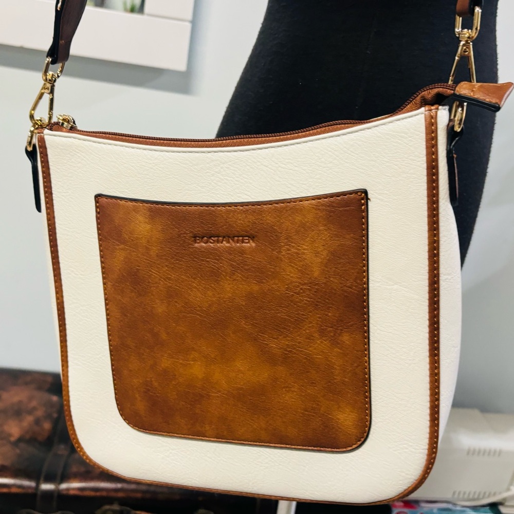 NWOT❤️Bostanten Nola Crossbody Bag - Picture 3 of 7